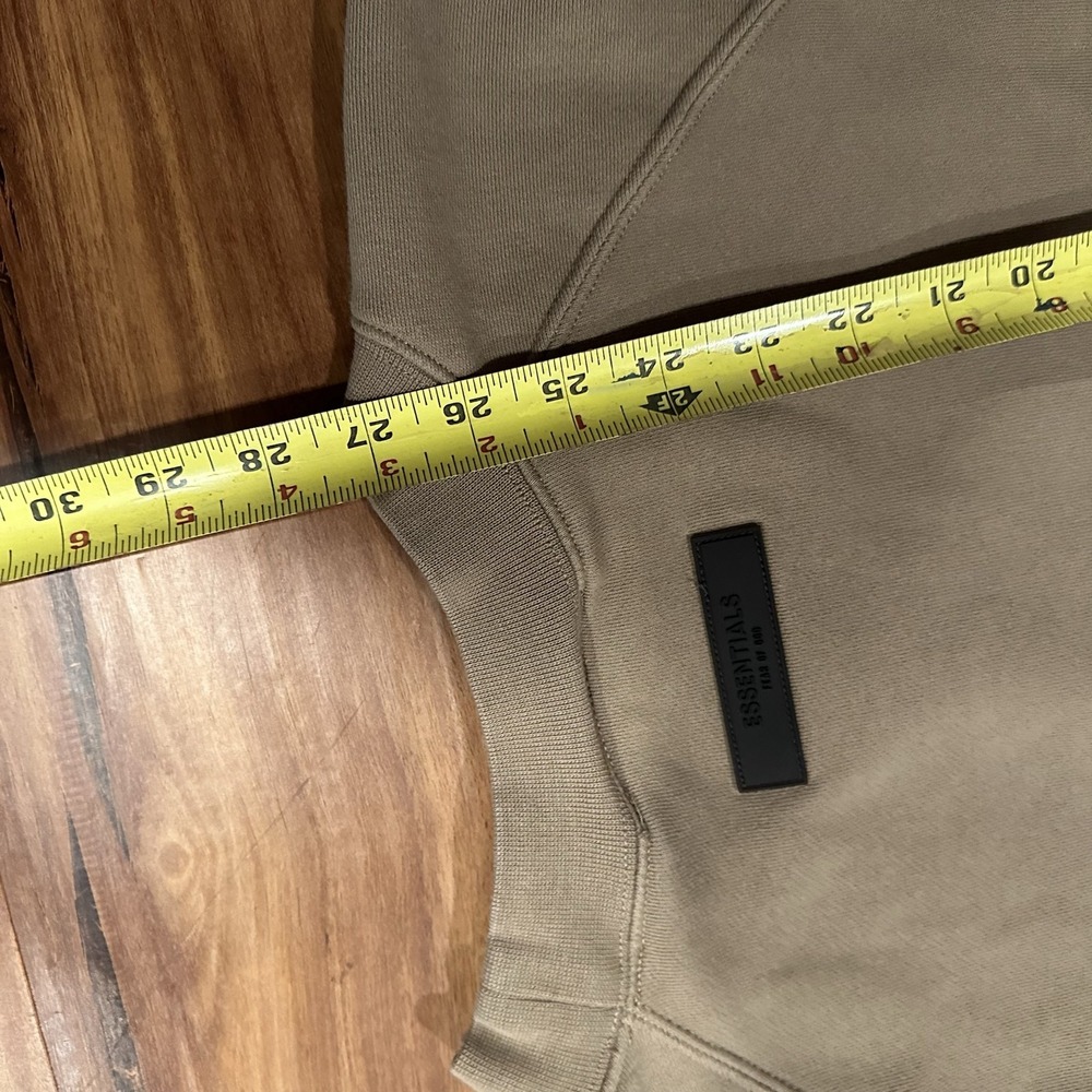 Fear Of God Essentials Sweatshirt Mens Large Beige Fleece Crewneck Pullover Logo - Picture 11 of 12